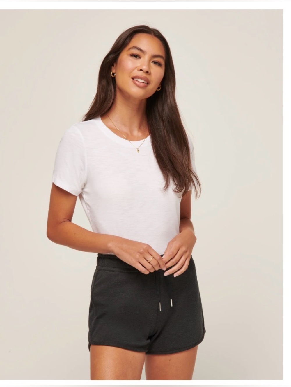 TravisMathew Women’s White Short Sleeve Crew Neck Cloud Jersey Tee XXL